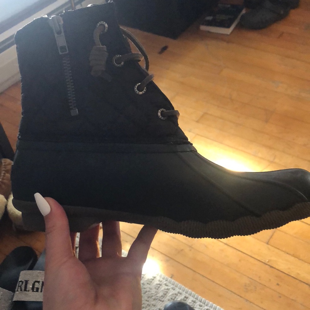 Sperry duck boots